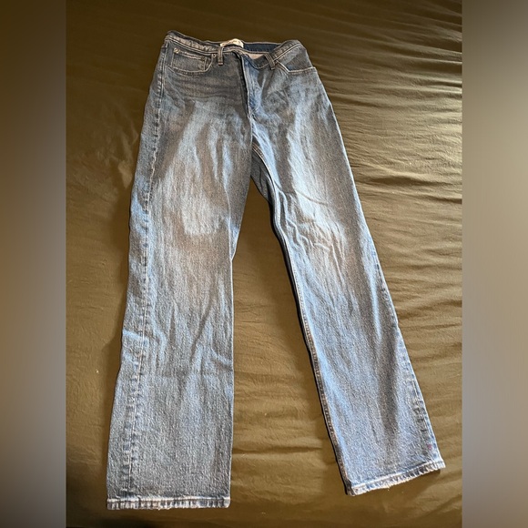 Abercrombie and Fitch 90s Straight Jeans Cross Waist - Picture 2 of 7